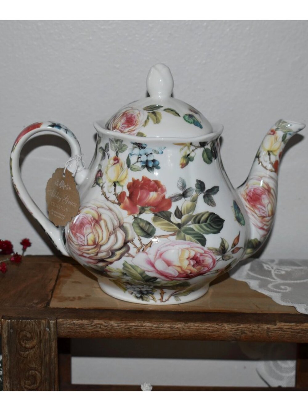 Kent Pottery Cottage Butterfly Rose Flower Garden Floral Kitchen Teapot